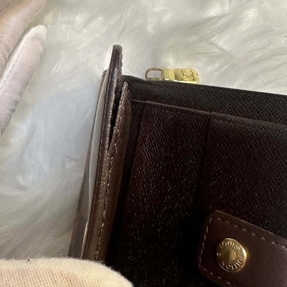 💯 Authentic Louis Vuitton Damier compact wallet - Picture 15 of 15